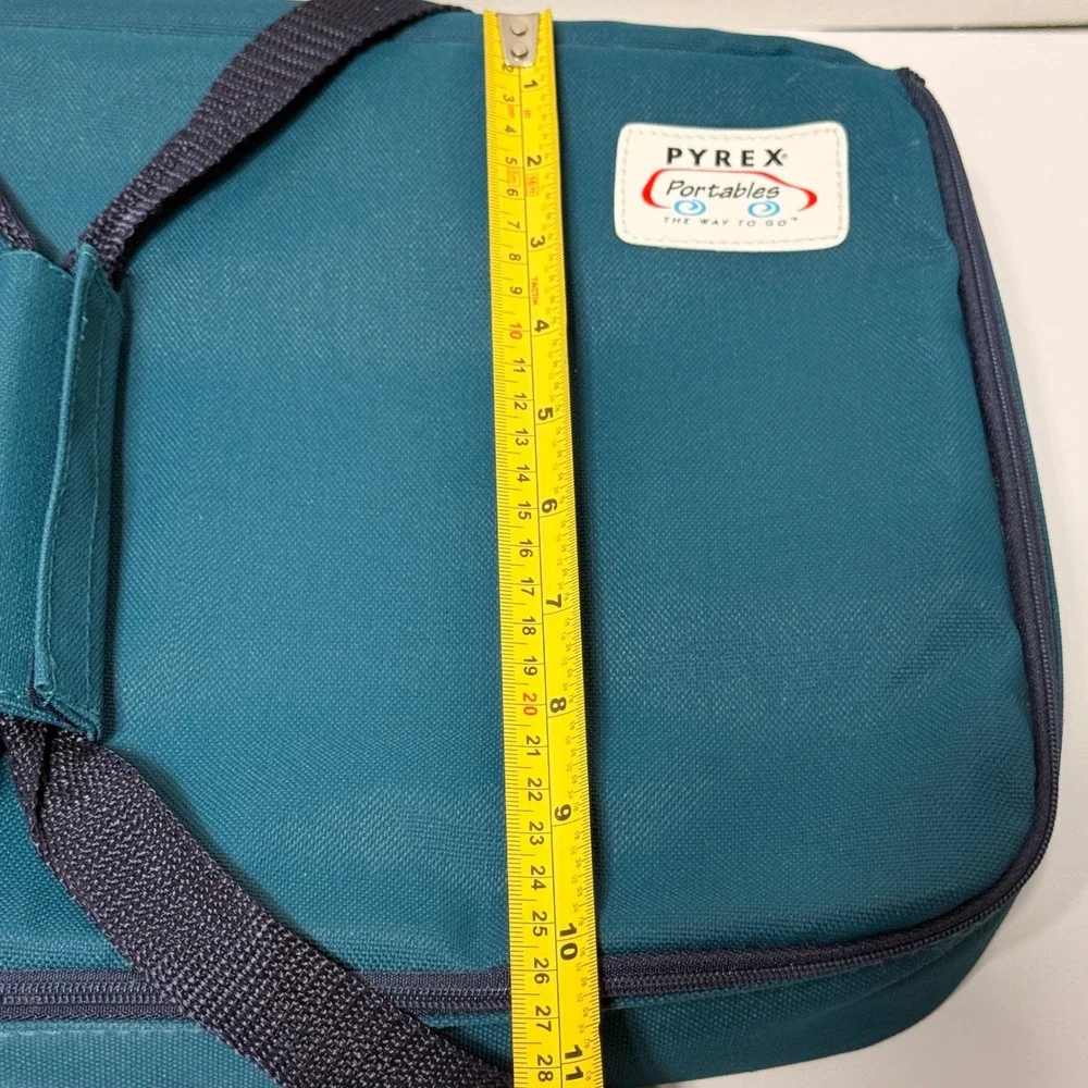 Pyrex Portable Teal Insulated Casserole Carrier Bag Microcore Hot Cold Thermal *